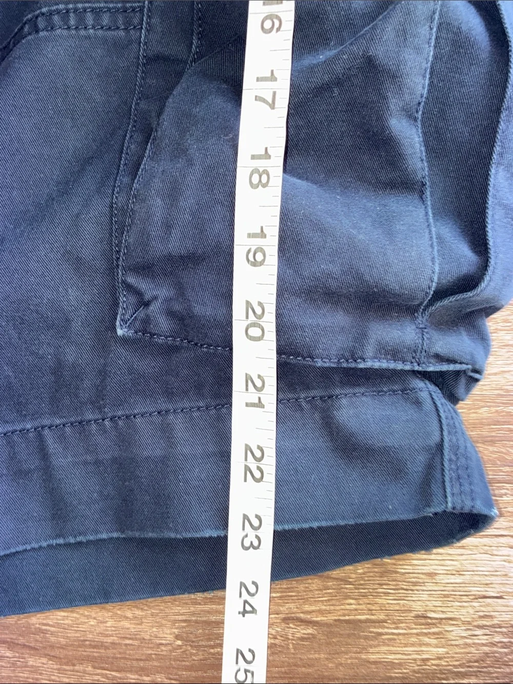 Pre Owned Polo Ralph Lauren Mens size 48 Navy Blue Heavy Twill Cargo Shorts